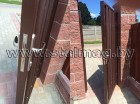 Частный дом. Калитка.